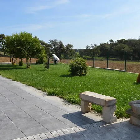 Mas Piua Nyaraló Girona